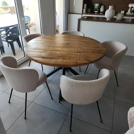 Neuf Appartement *